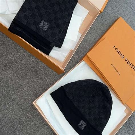 louis vuitton mens hat and scarf|louis vuitton fitted hats.